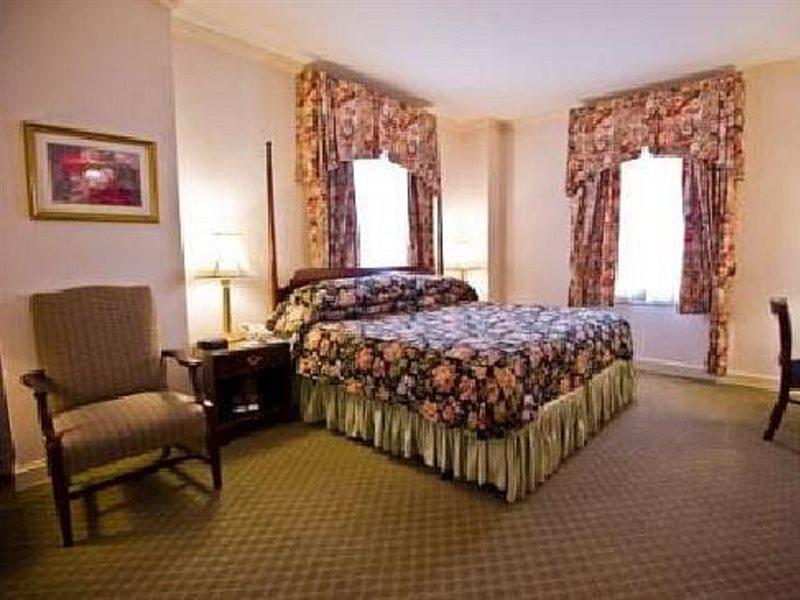 The Yorktowne Hotel, Tapestry Collection By Hilton Exteriör bild