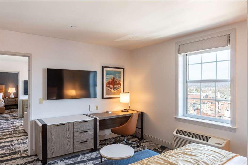 The Yorktowne Hotel, Tapestry Collection By Hilton Rum bild